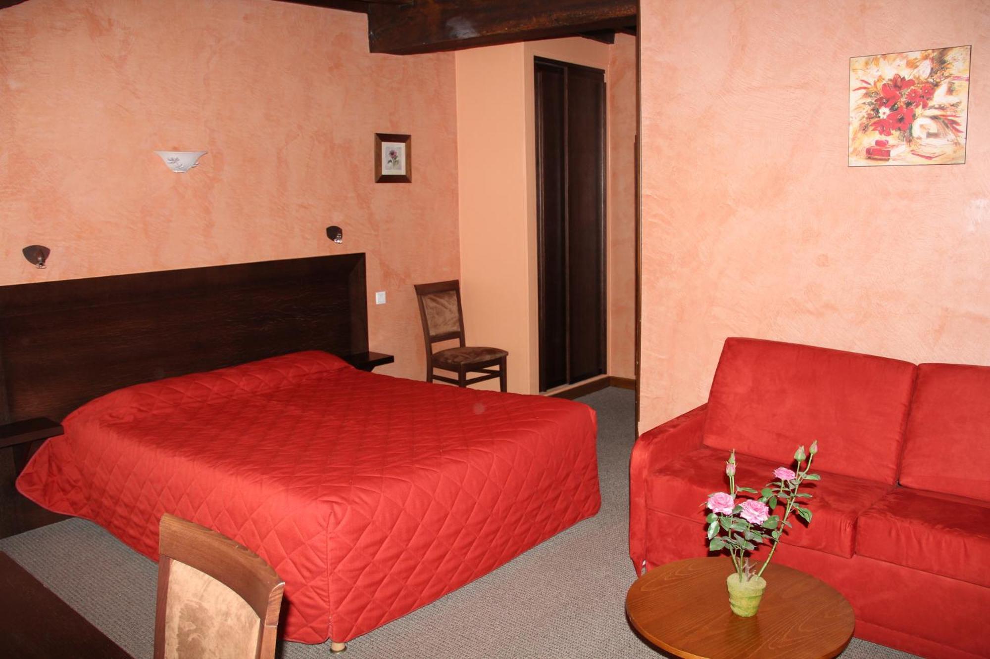 Logis Des Trois Maures Hotel Couches Exterior foto